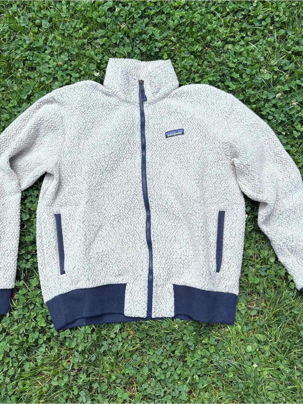 Patagonia Cream Fleece Zip-Up Hoodie with Navy Trim